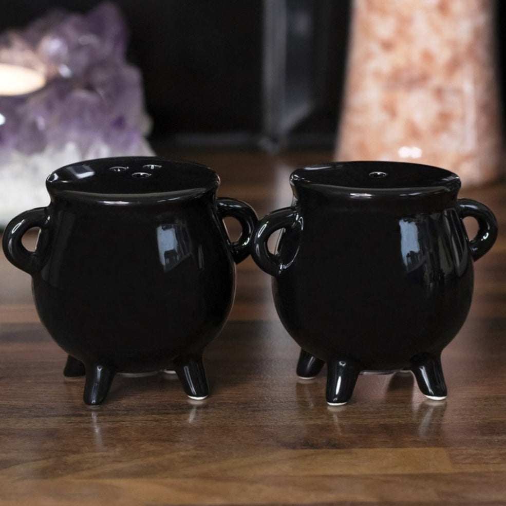 Cauldron Cruet Salt & Pepper Set