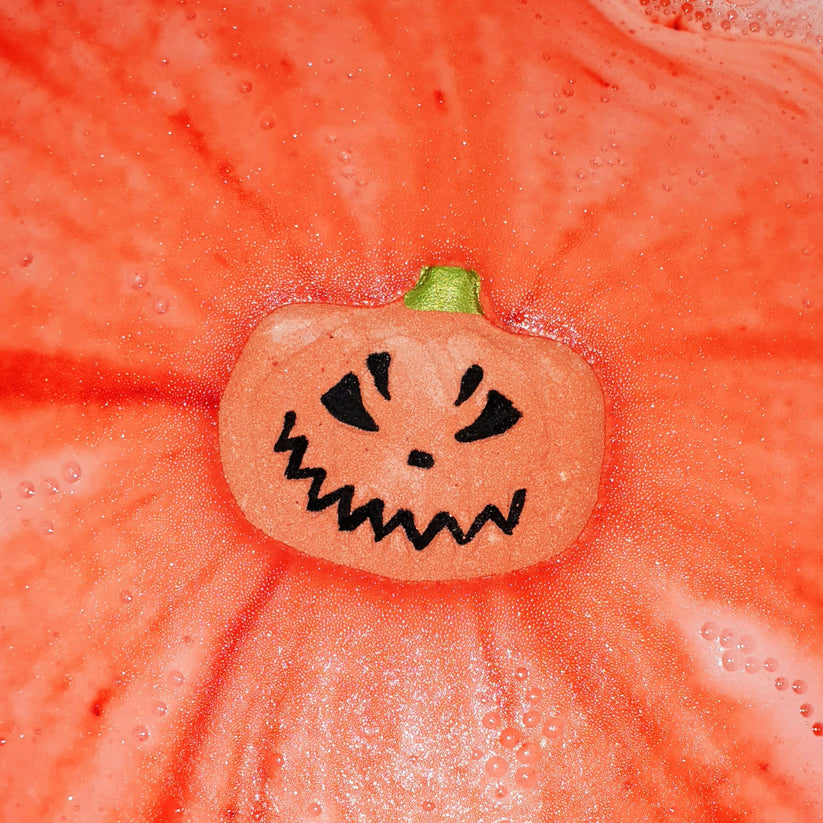 Jack O' Lantern Bath Bomb